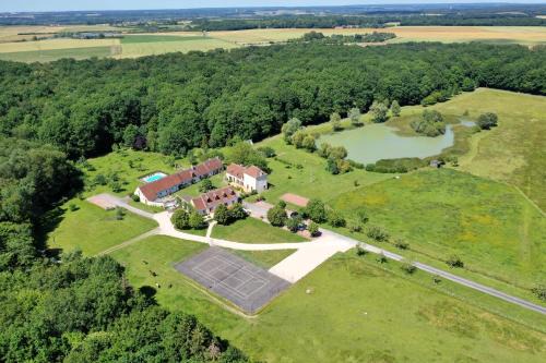 Vallieres-les-Grandes House | Gites Les Closeaux