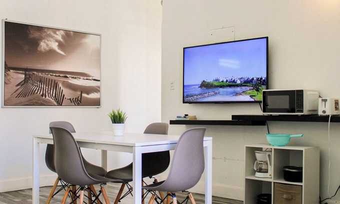 Ponce Centro Apartment | Gladiolas 1207