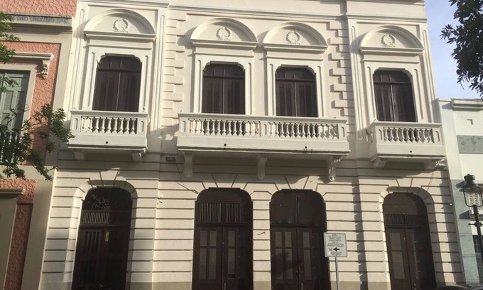 Ponce Centro Apartment | Gladiolas 2102