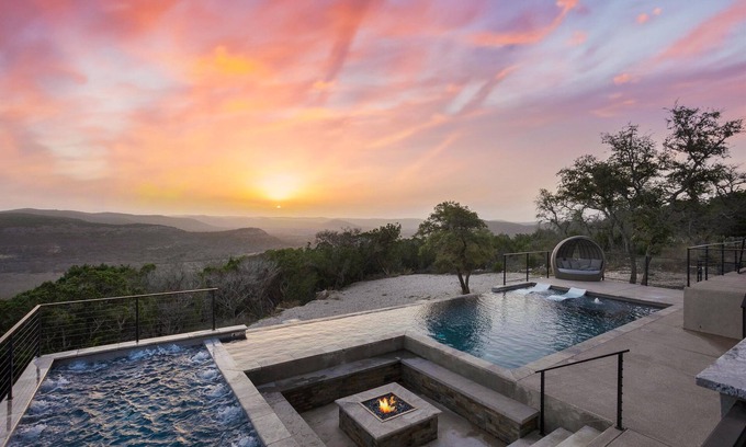 Concan House | Glam Luxury Home by Frio River! Infinity Pool Firepit Games Huge Hot Tub Views