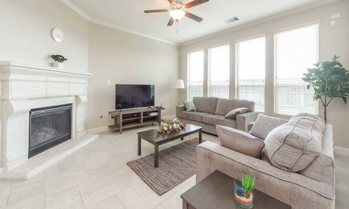 Cypress House | Glamor in Cypress #41228