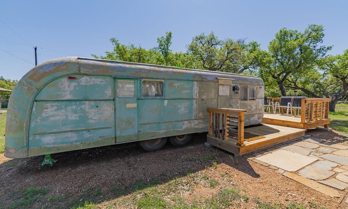 Spicewood House | Glamping in Spicewood TX Hill Country- The Vagabond