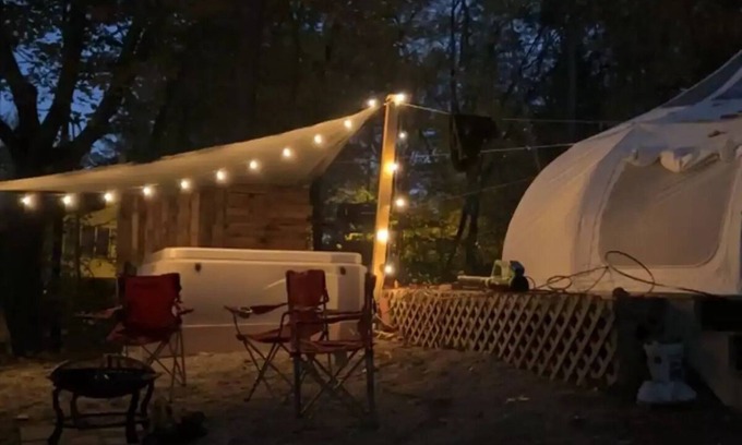 Waverly RV Rental | Glamping starglazing tentn