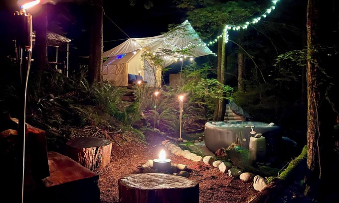 Port Moody Cottage | Glamping Tent 2 | Cape Carraholly Retreat