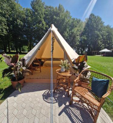 Checiny Other | Glamping za Zamkiem w Chęcinach