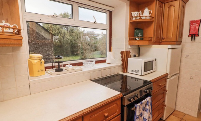 Gorseinon Cottage | Glan Yr Afon