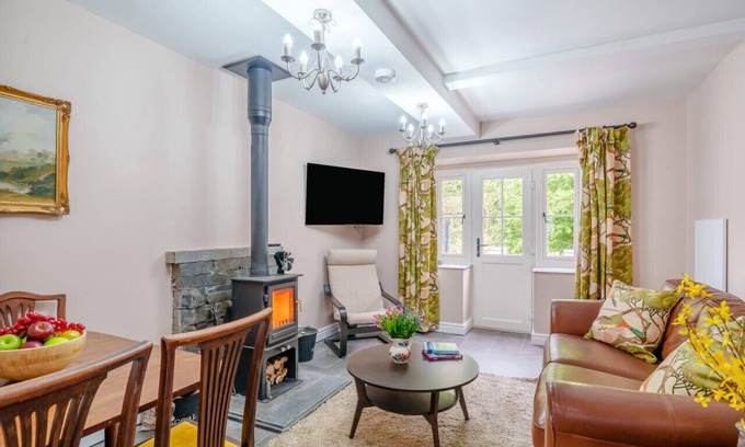 Broughton Mills House | Glaramara - Two Bedroom House, Sleeps 3