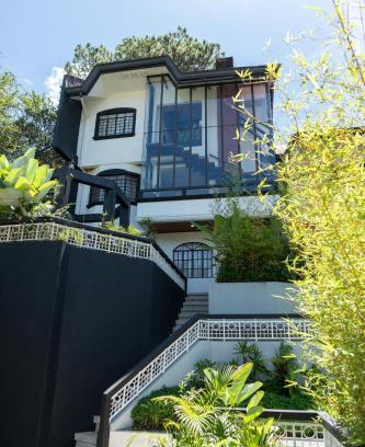 Luzon House | Glass House in Baguio