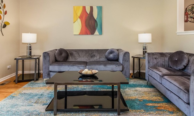 Glendale Heights House | Glendale Heights Rental - Nolan Ave