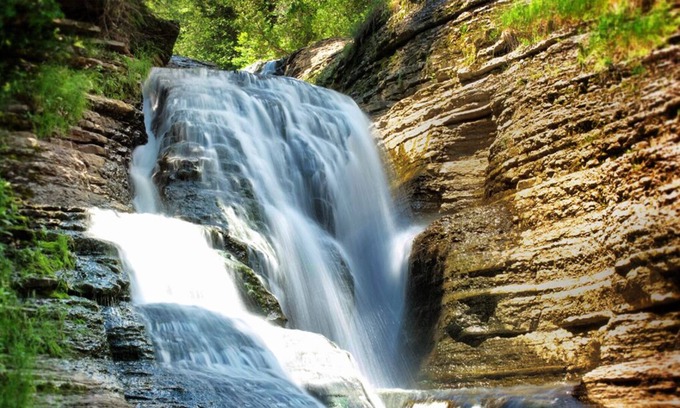 South Rutland House | Glendale Lodge, ATV, Snowsleds, Hunting, Kayaking, Hiking, Great Outdoors,