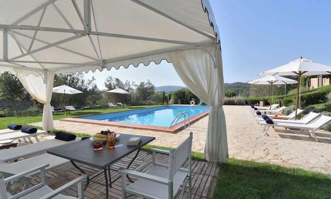 Casole d'Elsa Apartment | Glicine, Piettorri, Casole d'Elsa, Siena and Chianti