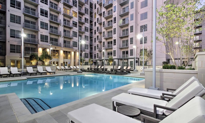 Midtown Apartment | Global Luxury Suites Midtown Atlanta