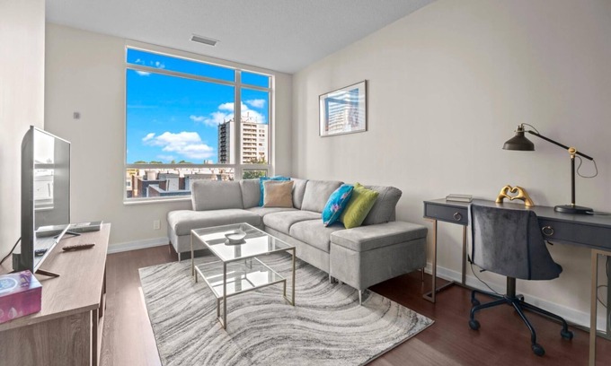 Mount Pleasant West Condo | GLOBALSTAY. luminous 2 Bedroom Apartment with Balcony