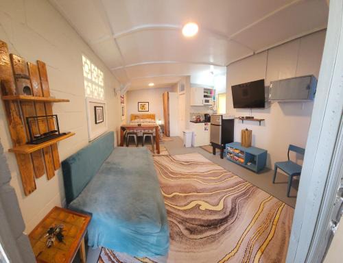 Silver Sands Apartment | Gloria's mini hideaway