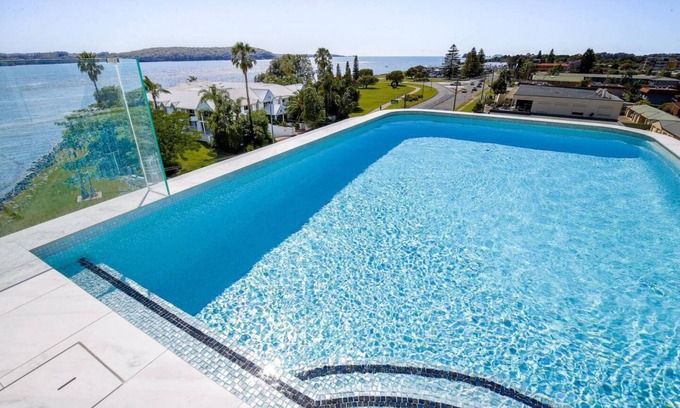 Batemans Bay Apartment | Glorious 2-Bed with Waterside Balcony Views