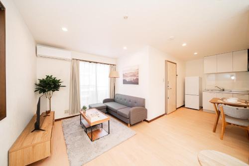 Hatagaya Hotel | GLOU Shibuya House - A Private House in Tokyo Shinjuku & Shibuya Area