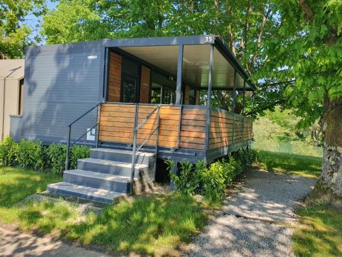 Metlika House | GM House, mobile house near Kolpa river