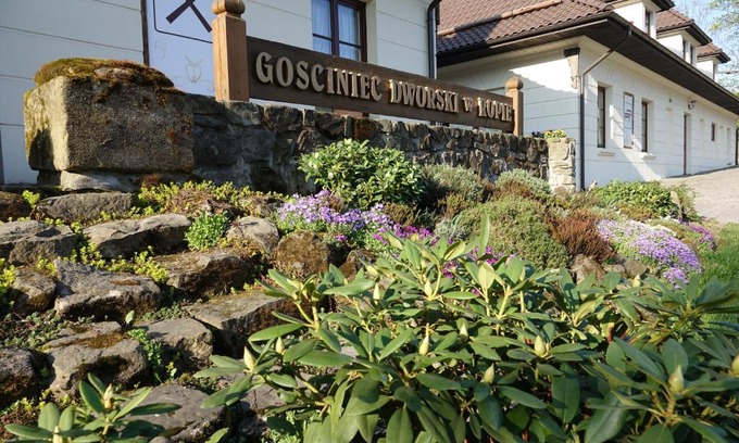 Ropa Resort | Gościniec Dworski w Ropie - Pokoje gościnne