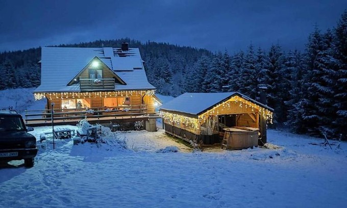 Nowy Targ Ski Chalet | Gościniec Dziubasowki