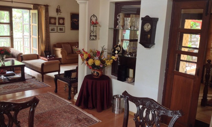 Bhowali House | God's Own Cottage - an idyllic resort in the Kumaon Hills of North India