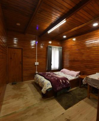 Along House | GoibaHomes