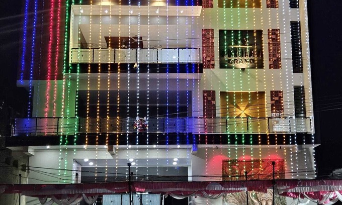 Srikalahasti Hotel | Gokulam Grand