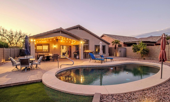 Gold Canyon House | Gold Canyon Superstition Foothills Retreat w/Pool