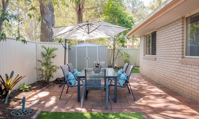 Coomera House | Gold Coast Theme Park Villa
