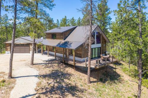 Deadwood House | Gold Nugget Lodge Near Deadwood on 5 Wooded Acres!