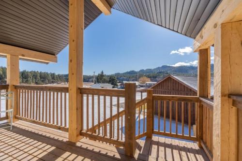 Custer House | Gold VC Custer`s Loft
