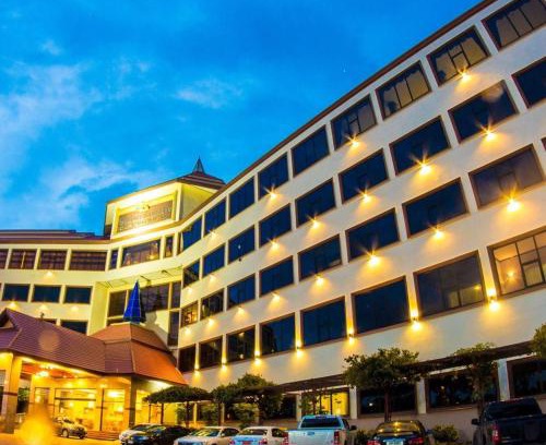 Sing Buri Hotel | Golden Dragon Resort