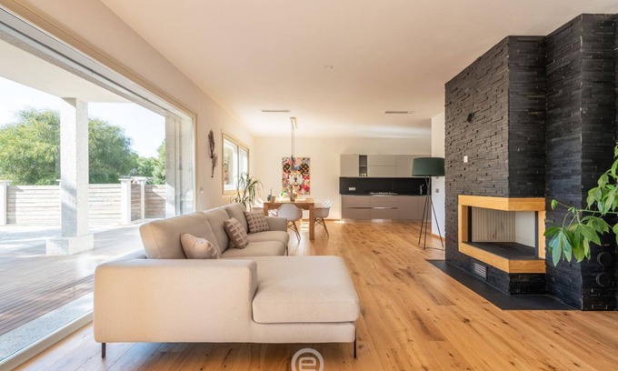 Porto Pino Apartment | Golden Dunes Villa - Garden Retreat