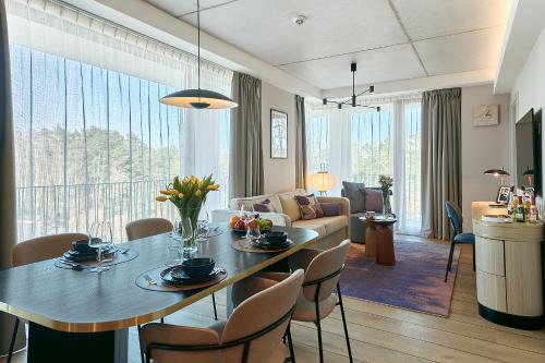 Swinoujscie Apartment | Golden Hour Apartments- Loft H 302