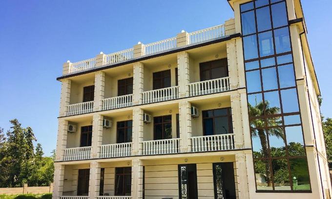 Anaklia House | Golden House