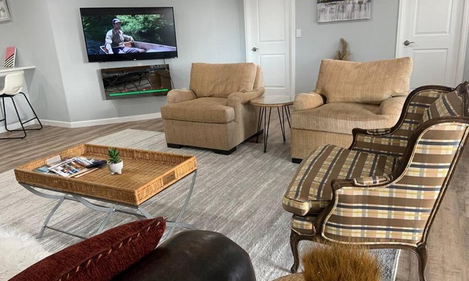 Arvada Apartment | Golden in Arvada Foothills