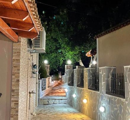 Kateleios House | Golden Island