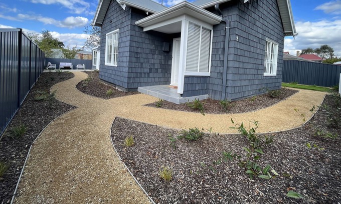 Ballarat East House | Goldfields Cosy Cottage