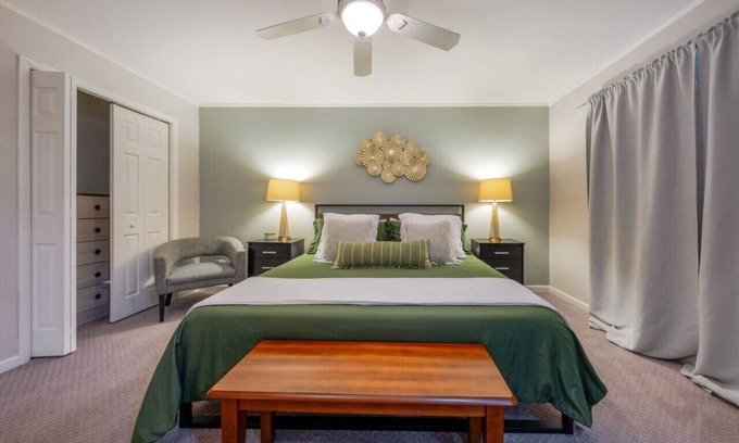 Tucson House | Golf/4 BR 3 BA/Guest Suite/Fenced/East