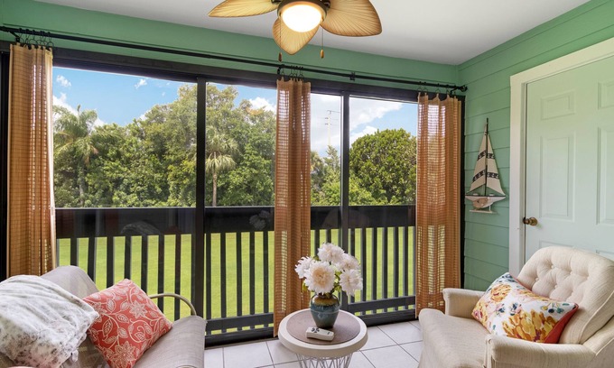 Micco Condo | Golf course and waterfront community in the Sunshine State