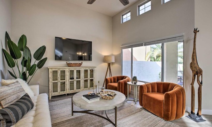 Surprise House | Golf Course View, Community Perks Surprise Home