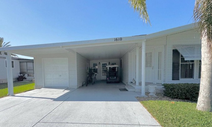 The Villages Villa | Golf Course View, Minutes to Spanish Springs