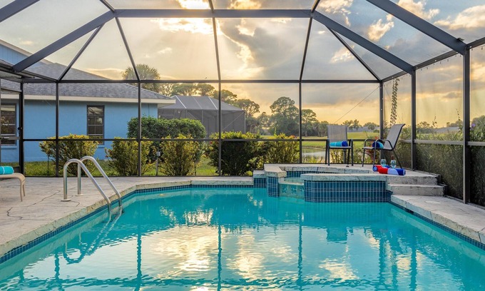 Pebble Beach House | Golf, Freshwater Pond, Pool & Huttub - The Happy Bunker- Roelens Vacations