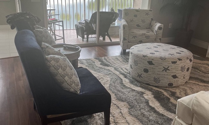 Sarasota Condo | Golfers paradise 25 minutes to siesta key beach!