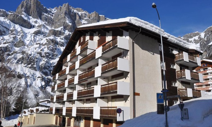 Leukerbad Apartment | GOLIATH