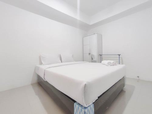 Jatingaleh Apartment | Good Deal 1BR at Paltrow City Apartment By Travelio