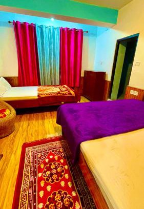 Darjeeling Cabin | Good Morning