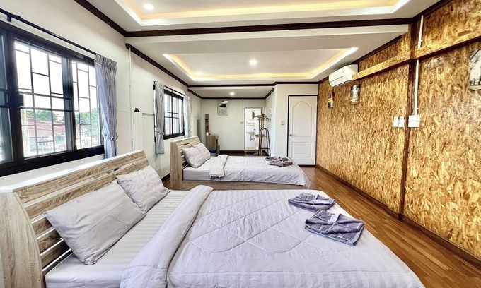 Hai Ya House | Good Sleep Guest House
