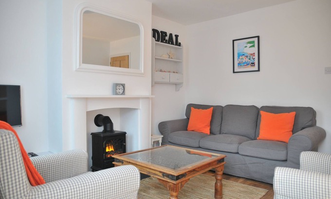 Deal Cottage | Goodwin Sands Cottage - 50 meters from the beach