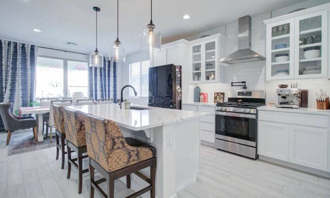 Wildflower Ranch House | Goodyear Ballpark Gem w/1G FTTH WiFi