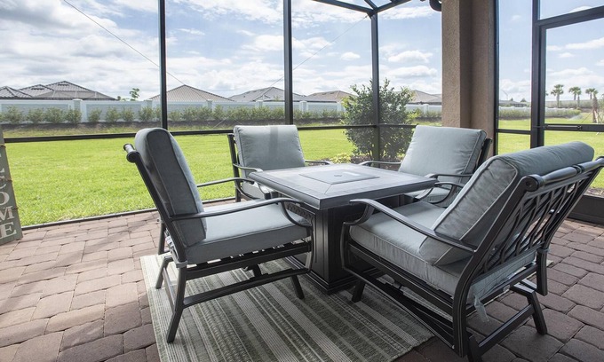 Braden River Villa | Gorgeous 2 bedrooms/02 Bath + Den Villa at Esplanade at Azario Lakewood Ranch